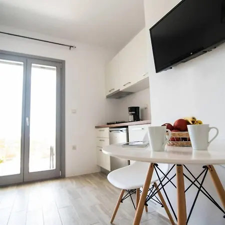 Naxos Agia Anna Sunset View Olive House Apartment *